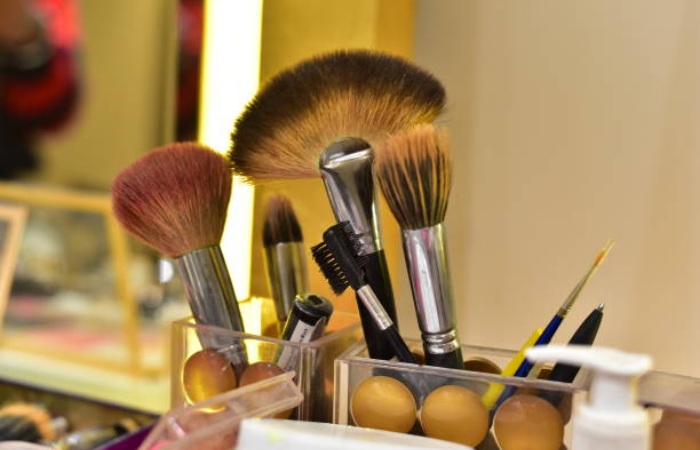 Clean Makeup Brushes Regularly