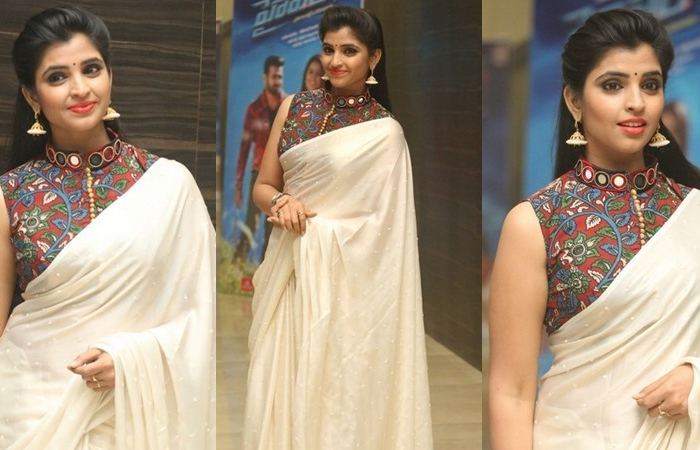 Kerala Saree And Sleeveless Kalamkari Blouse