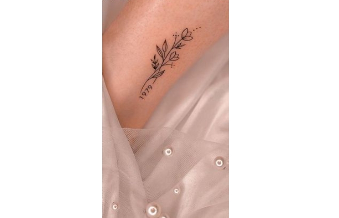 #1 86 Wrist Tattoo Ideas That Make A Statement brazo_2hfnu_4xoa4= tatuajes para mujer